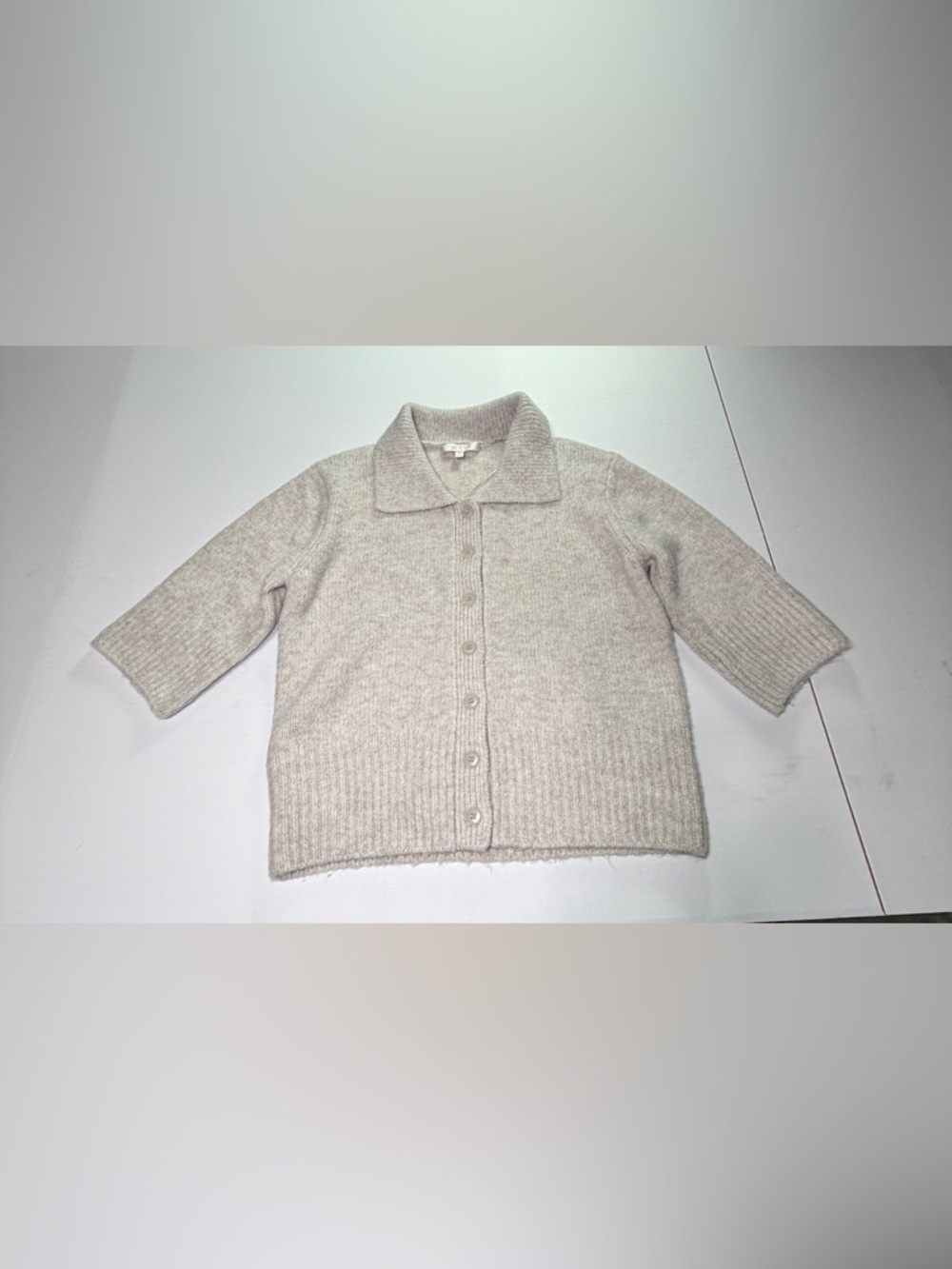 NWOT WAYF Cardigan Sweater Womens M Cream Short Sleeve Button Front READ Repair